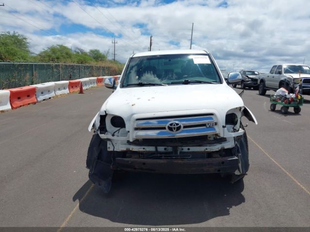 Toyota Tundra Image 2