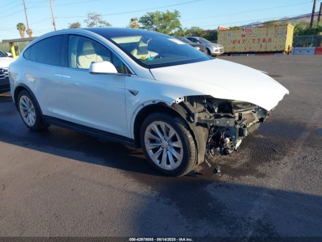 Tesla Model X Image 1