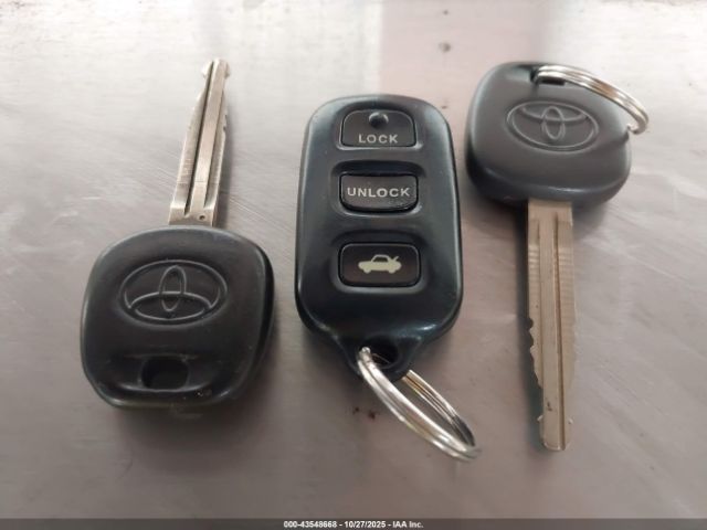 Toyota Camry Image 8