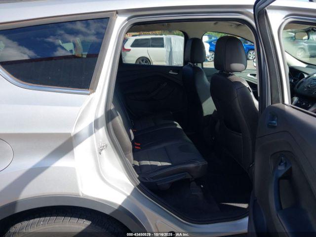 Ford Escape Se Image 6