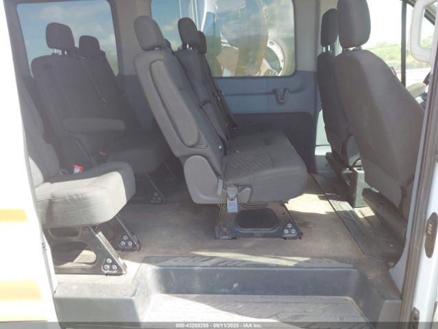 Ford Transit Xlt Image 7