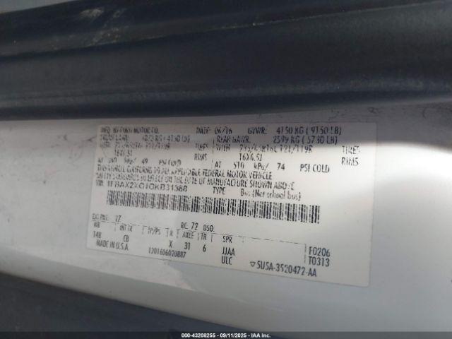 Ford Transit Xlt Image 12