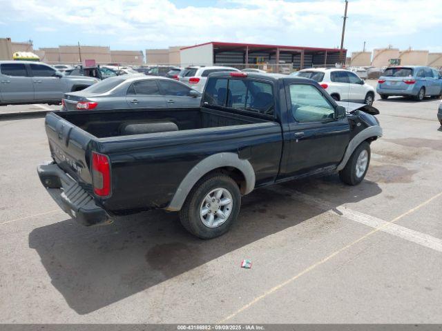 Nissan Frontier Xe Image 3