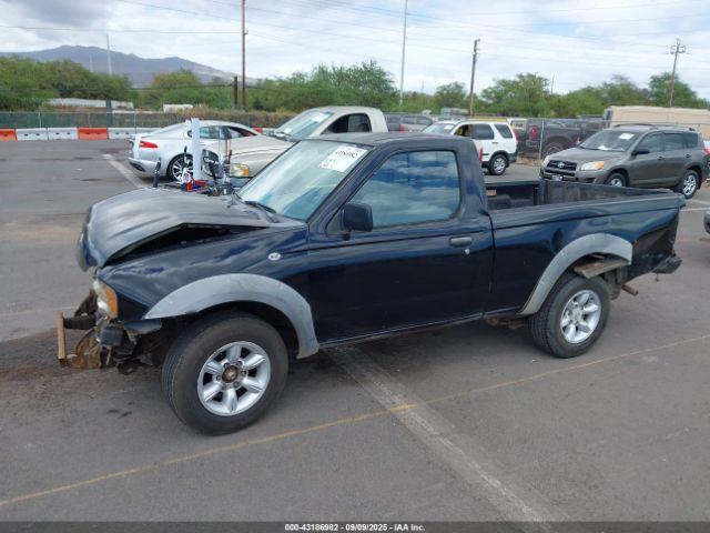 Nissan Frontier Xe Image 2