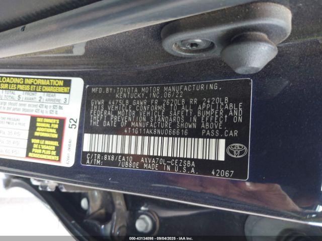 Toyota Camry Se Image 10