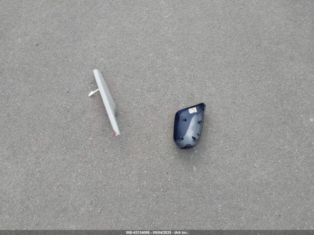 Toyota Camry Se Image 13