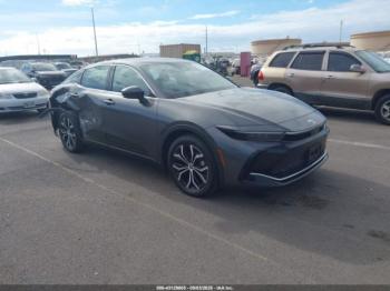  Salvage Toyota Crown