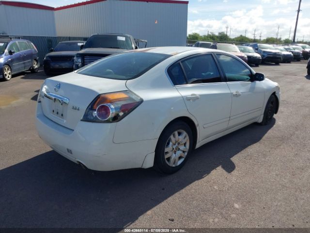 Nissan Altima 2.5 S Image 3