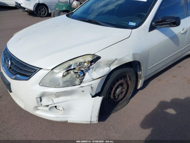 Nissan Altima 2.5 S Image 8