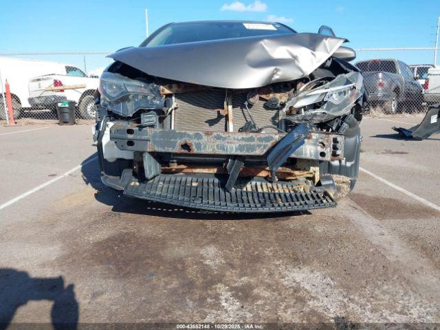 Toyota Corolla Le Image 5