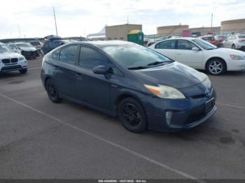  Salvage Toyota Prius