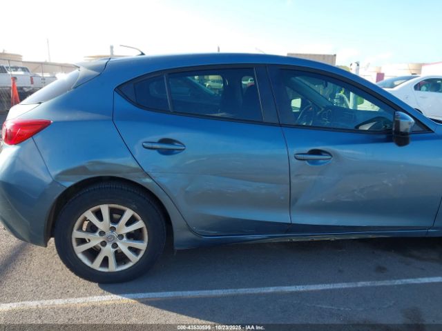 Mazda Mazda3 I Sport Image 8