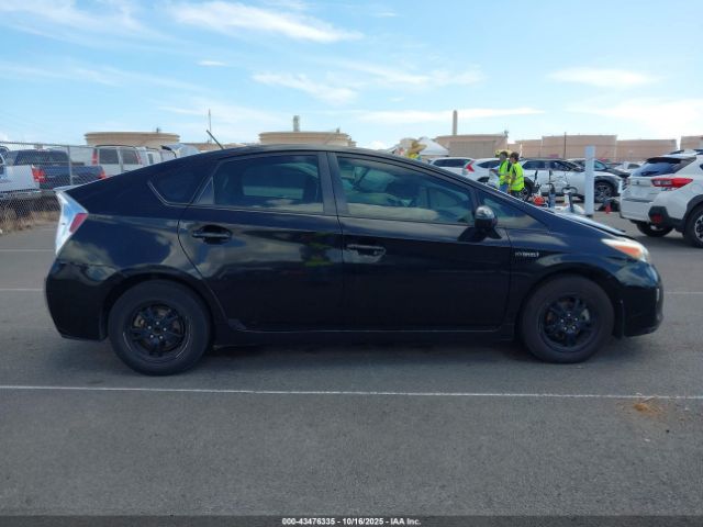 Toyota Prius Image 11