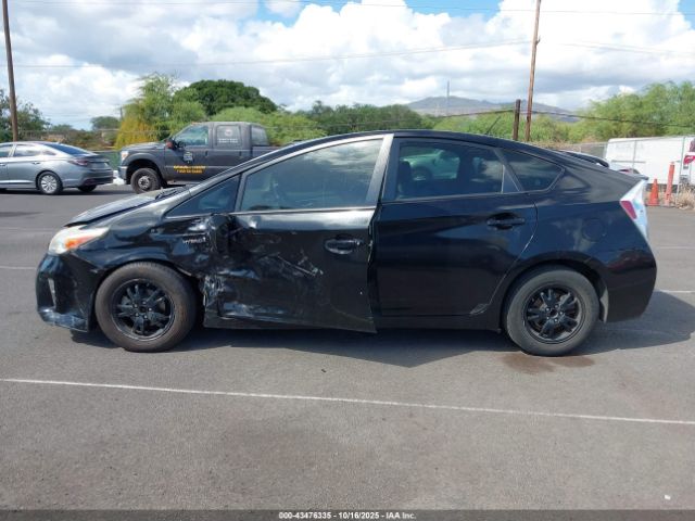 Toyota Prius Image 15