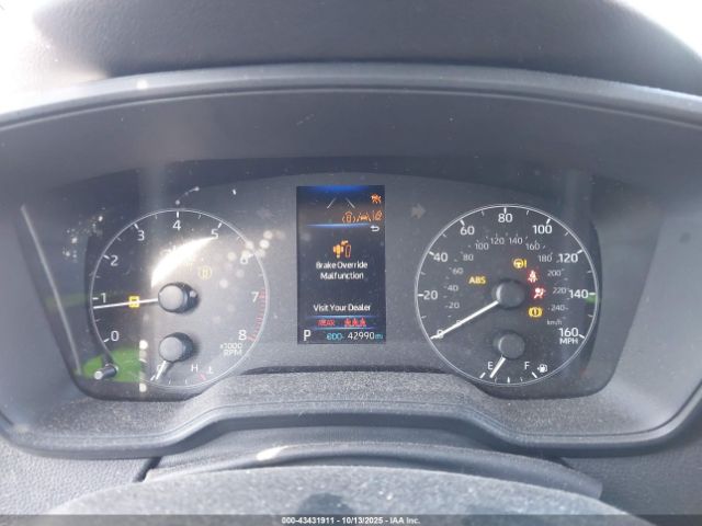 Toyota Corolla Le Image 9