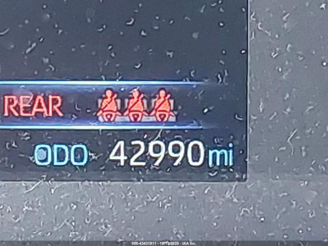 Toyota Corolla Le Image 13