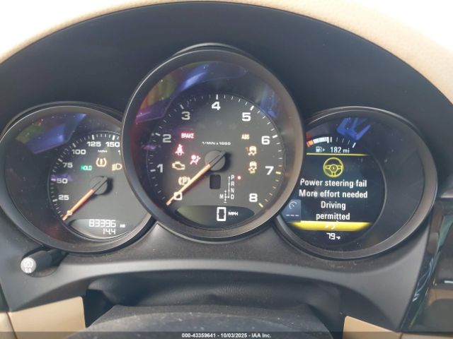 Porsche Macan Image 10