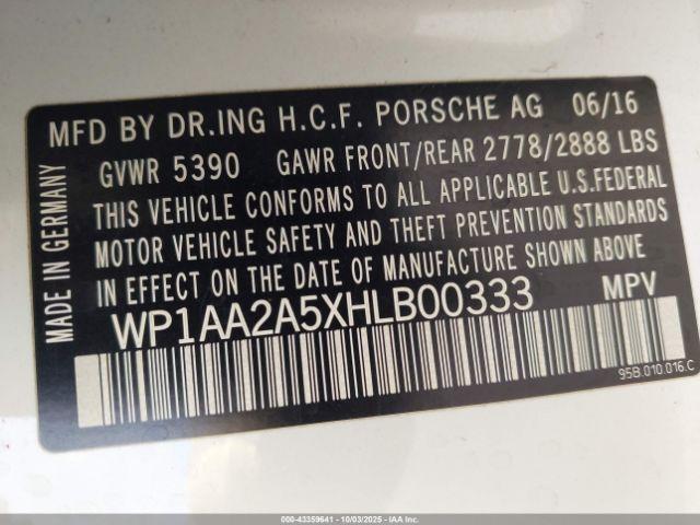 Porsche Macan Image 2