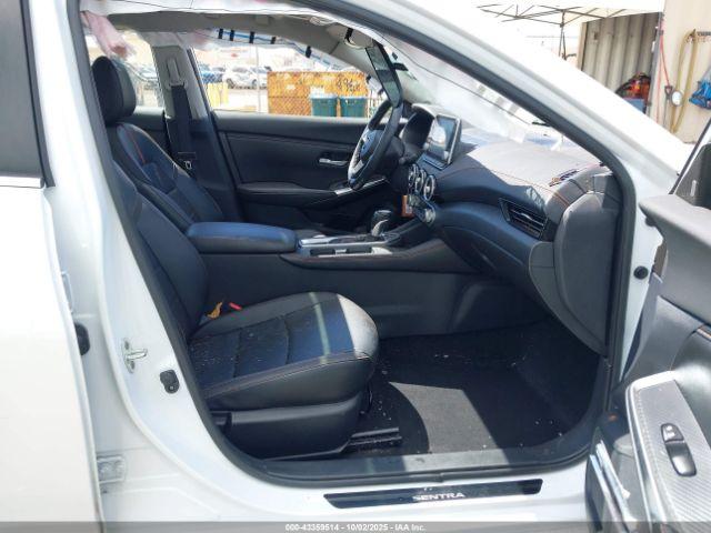 Nissan Sentra Sr Xtronic Cvt Image 2