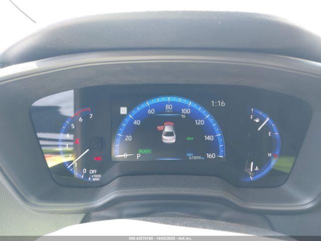 Toyota Corolla Hybrid Le Image 8