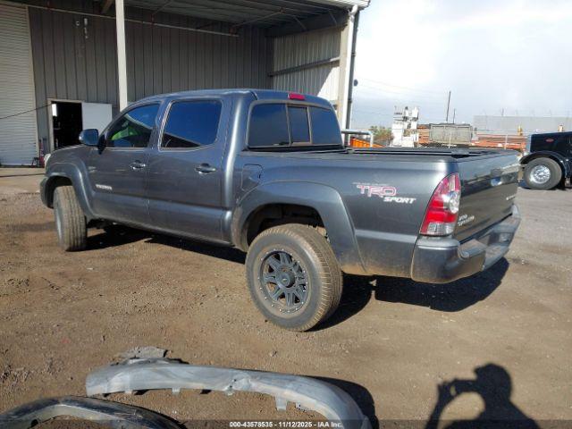 Toyota Tacoma Prerunner V6 Image 3