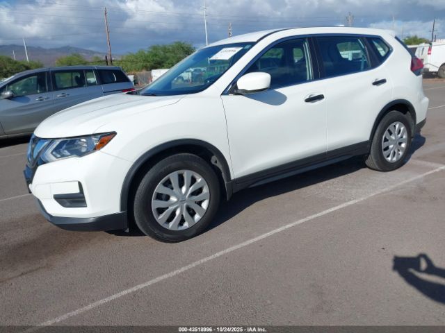 Nissan Rogue S Image 8