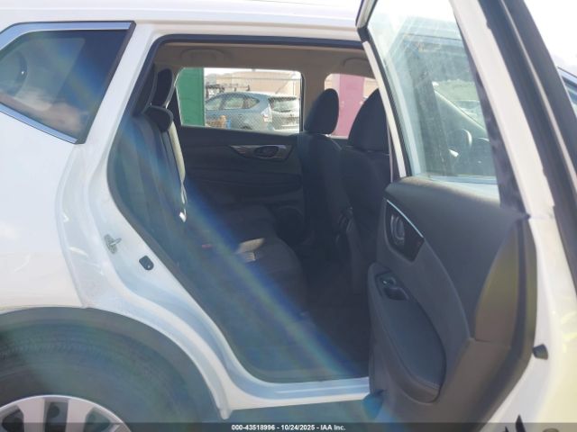 Nissan Rogue S Image 14