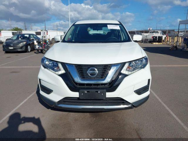 Nissan Rogue S Image 16