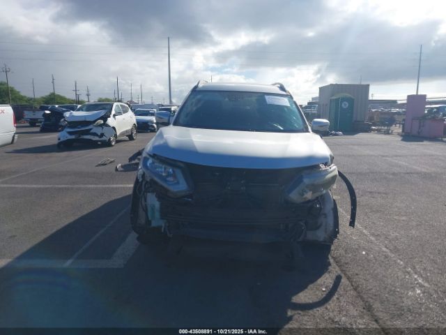 Nissan Rogue Sl Image 14