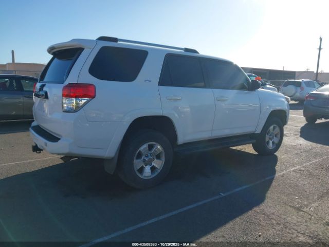 Toyota 4Runner Image 6