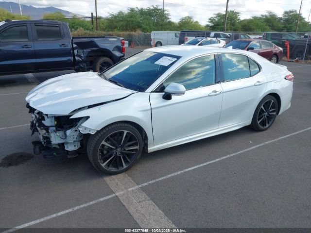 Toyota Camry Xse Image 8