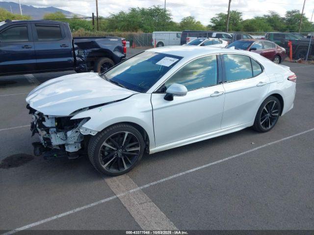 Toyota Camry Xse Image 8