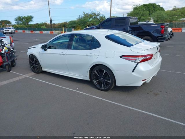 Toyota Camry Xse Image 12