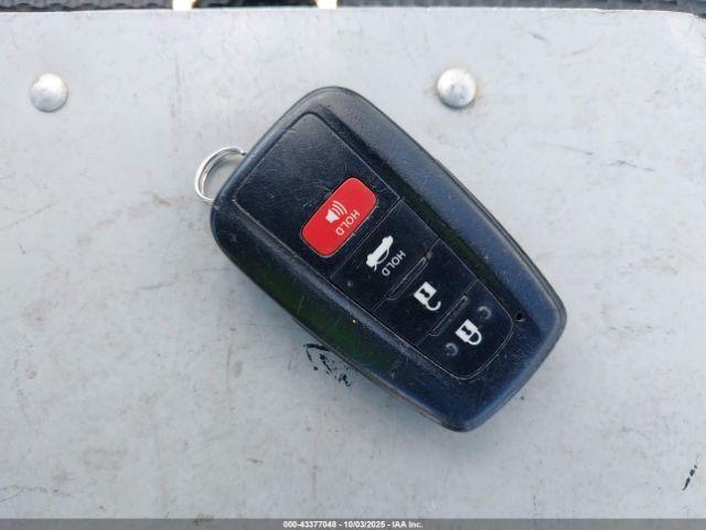 Toyota Camry Xse Image 13