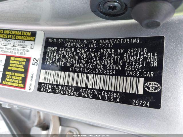 Toyota Camry Se Image 16