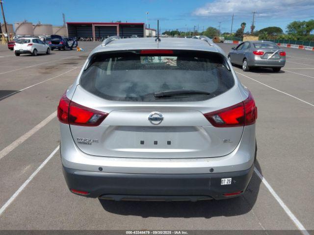 Nissan Rogue Sl Image 9