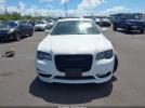 Chrysler 300 Touring L Image 14