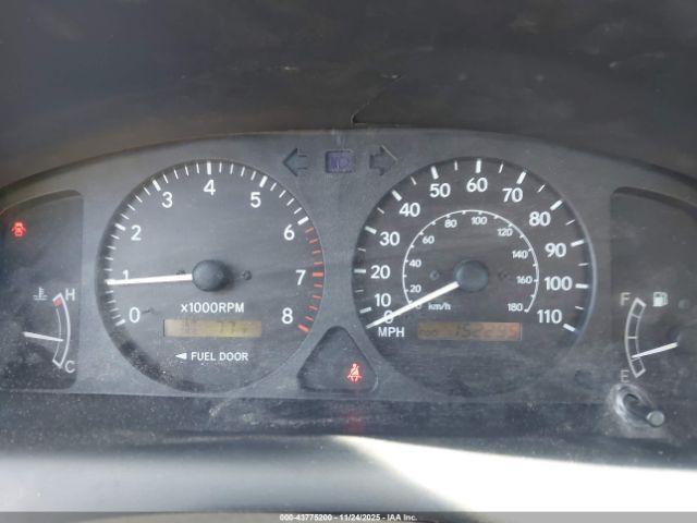 Toyota Corolla Le Image 9