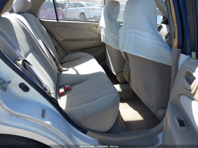 Toyota Corolla Le Image 13