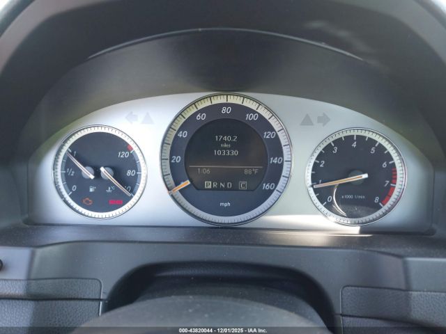 Mercedes-Benz C-Class Sport Image 8