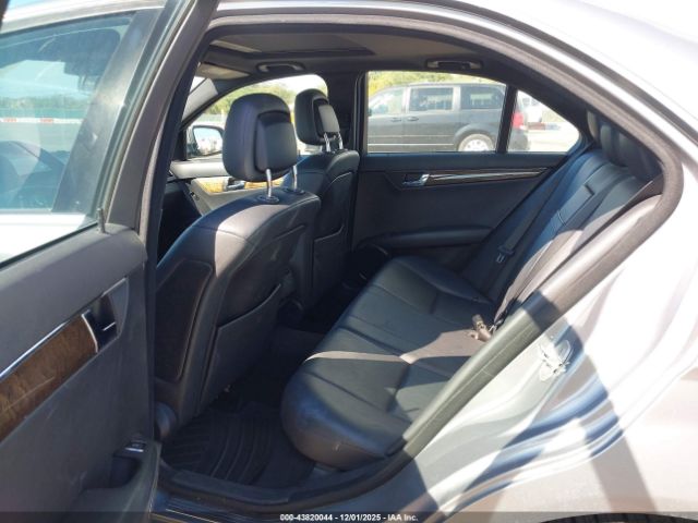 Mercedes-Benz C-Class Sport Image 7