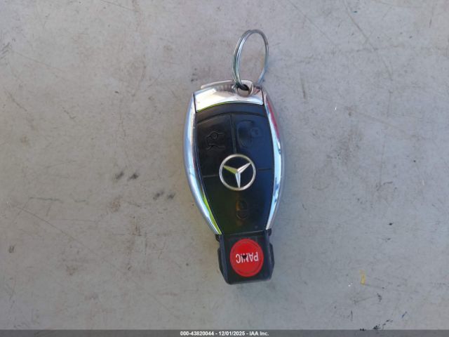 Mercedes-Benz C-Class Sport Image 13