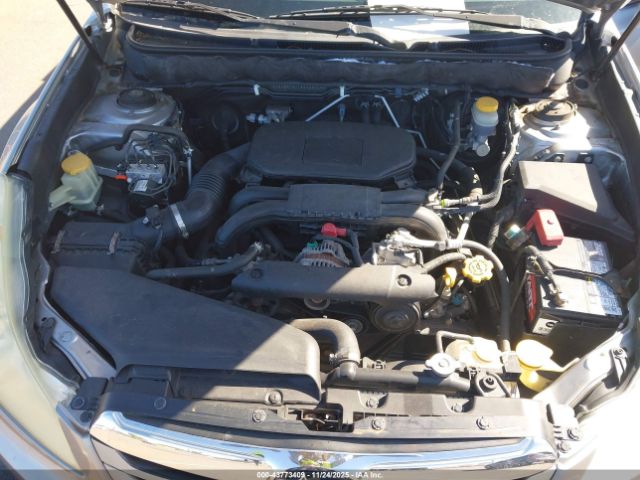 Subaru Outback 2.5i Premium Image 10