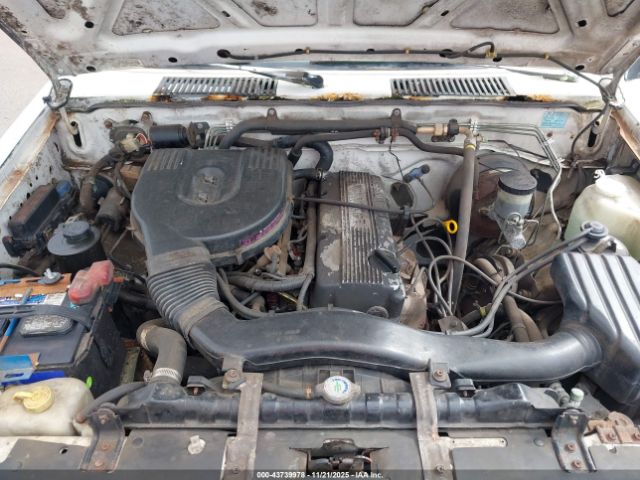 Nissan Truck King Cab Xe Image 10