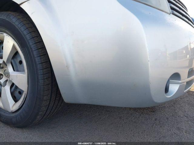 Nissan Quest 3.5 Image 12