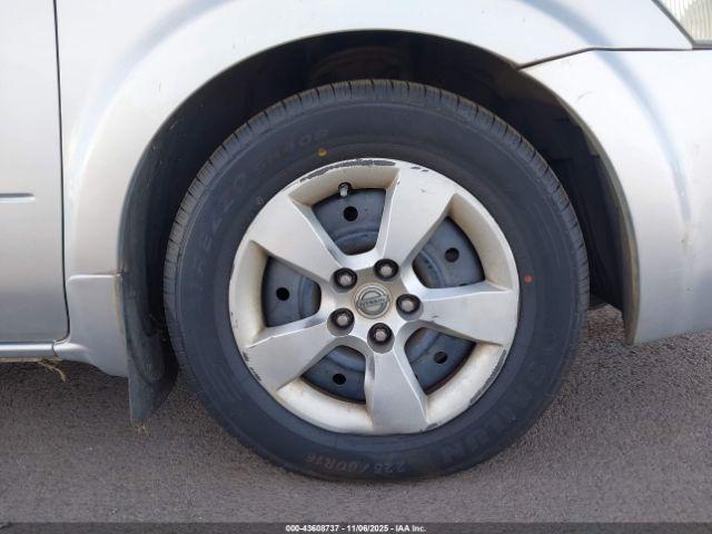 Nissan Quest 3.5 Image 13