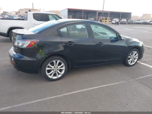 Mazda Mazda3 S Grand Touring Image 3