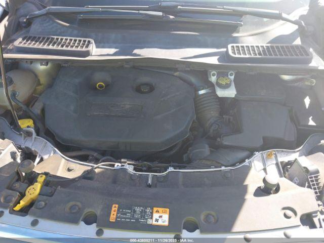 Ford Escape Titanium Image 11