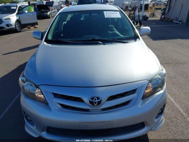 Toyota Corolla S Image 5