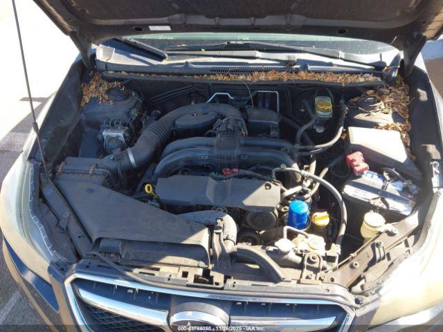 Subaru Crosstrek 2.0i Premium Image 14